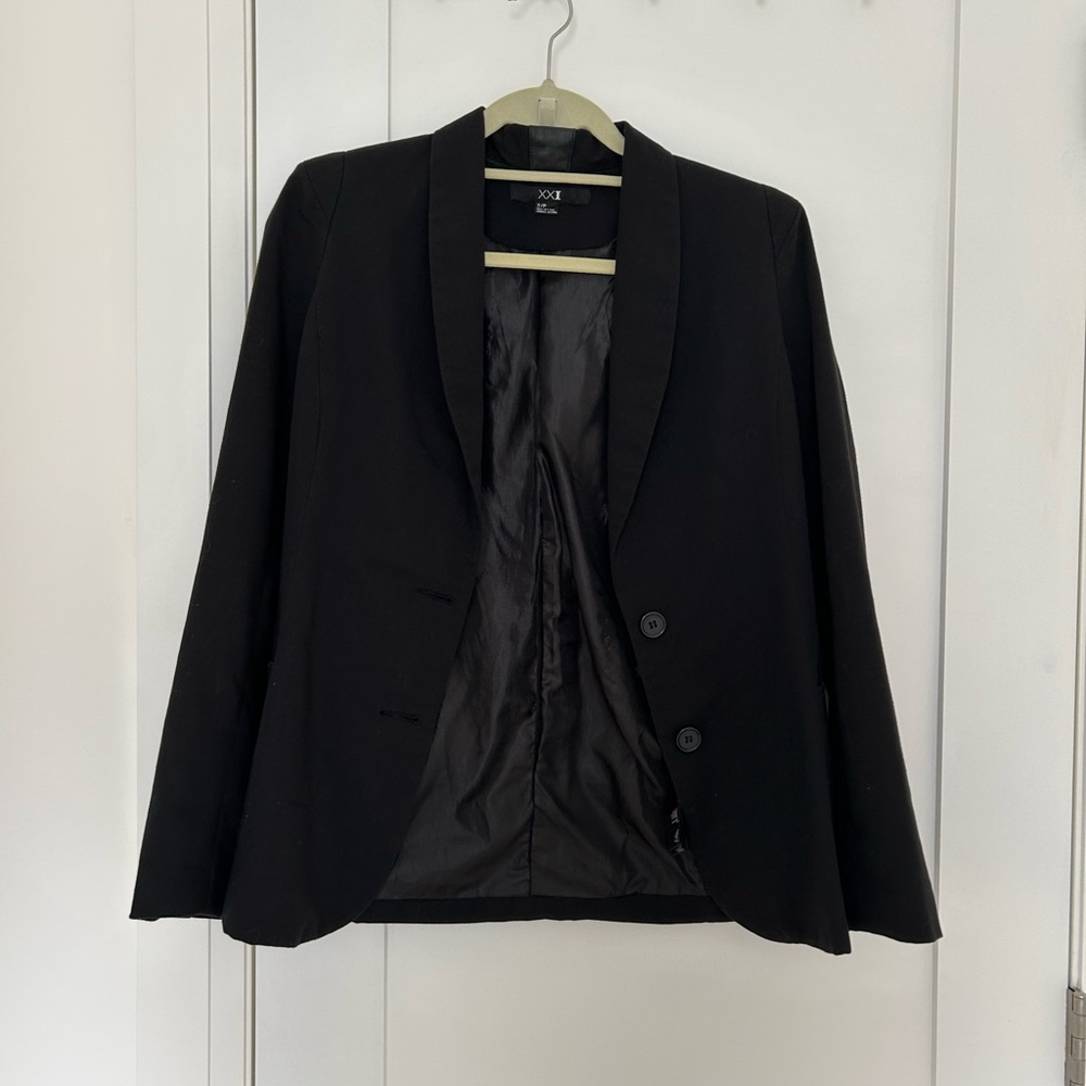 Women’s blazer - Picture 1 of 4